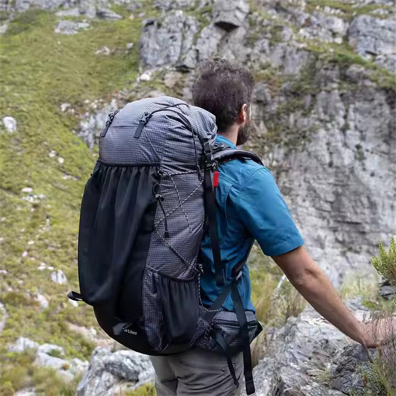 Outdoor Backpack with Back Pad Manufactory