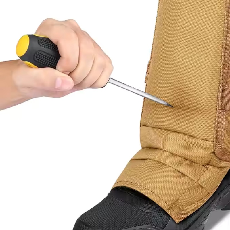 Snakebite-proof hunting shoes