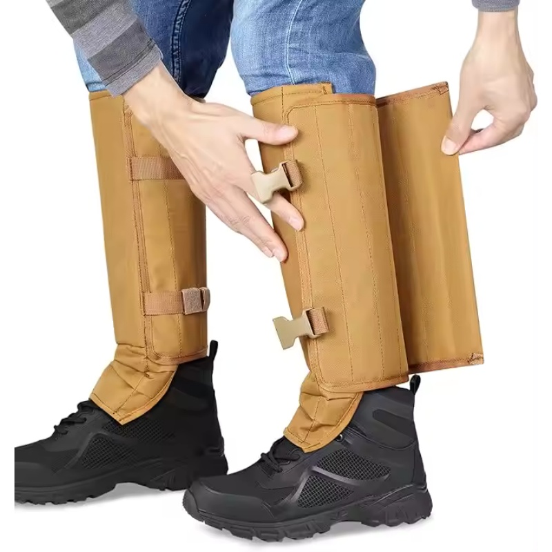 Trail-safe snake gaiters for hunter