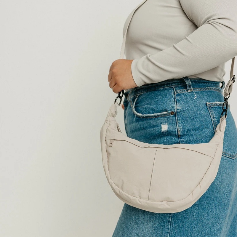 Versatile modern crescent purse