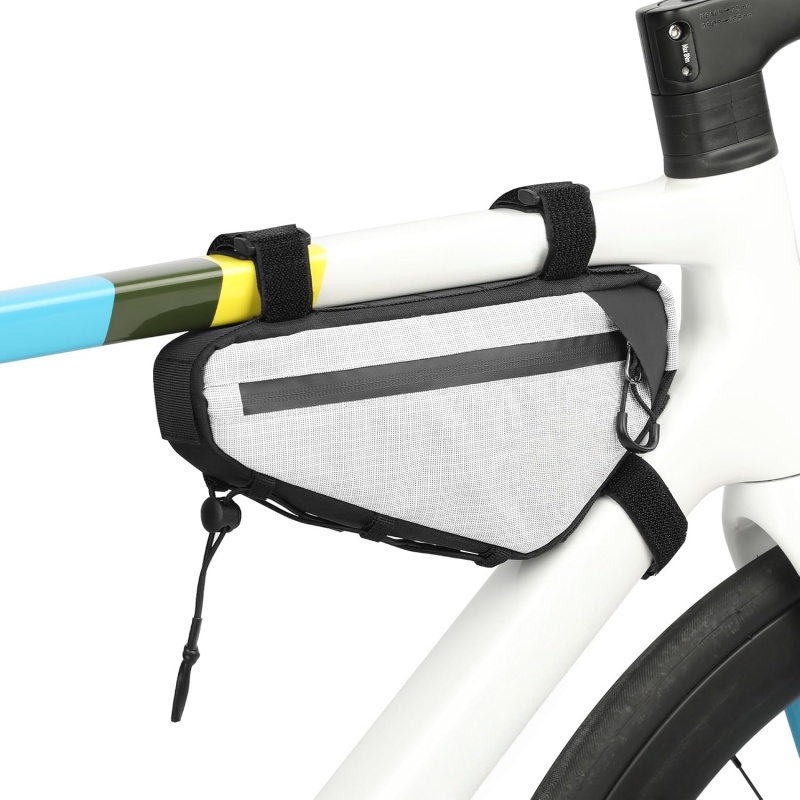 Durable bike saddle bag with waterproofing