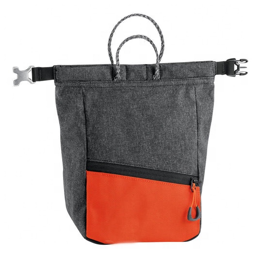 Reusable powder pouch for climbing