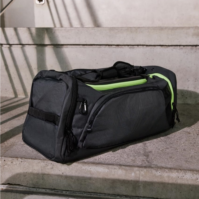 Versatile training duffel with multiple compartments